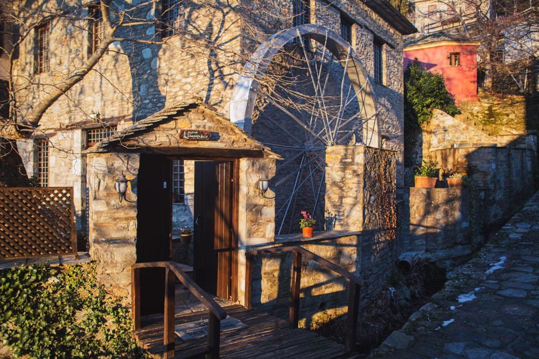 Palio Eleotrivio Guesthouse Agios Lavrentios Exteriör bild
